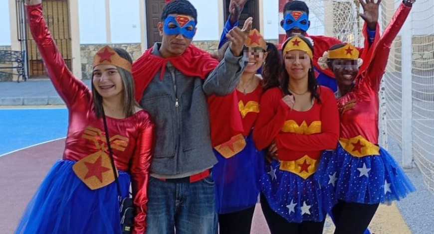 DISFRUTANDO LOS CARNAVALES DE PURCHENA