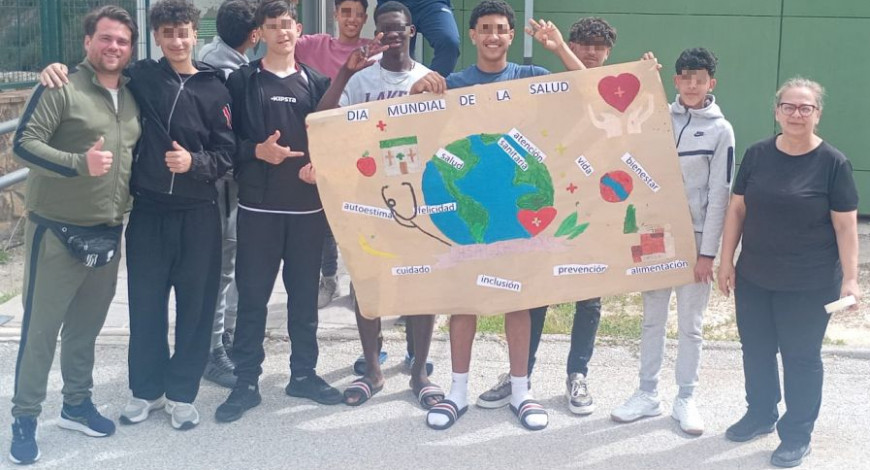 SALUD, MENORES Y REDES SOCIALES