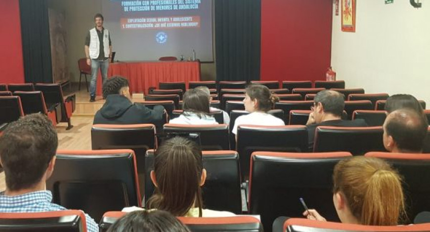 INTERPRODE Y MÉDICOS DEL MUNDO ABORDAN LA TRATA DE MENORES.