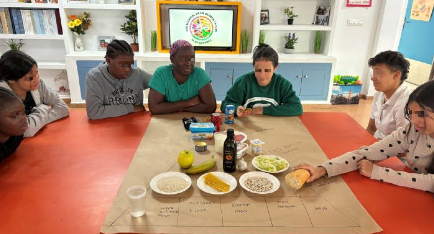 LA ALIMENTACIÓN ES UN DERECHO, NO UN LUJO.