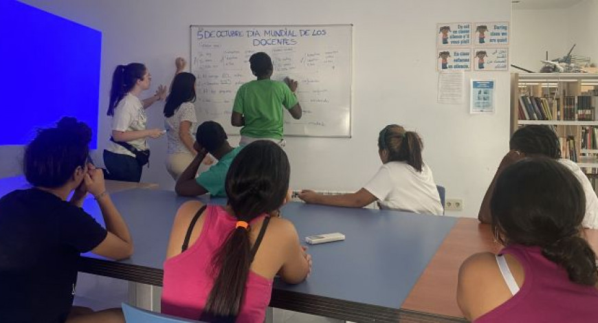 DOCENTES, FORJANDO FUTURO.