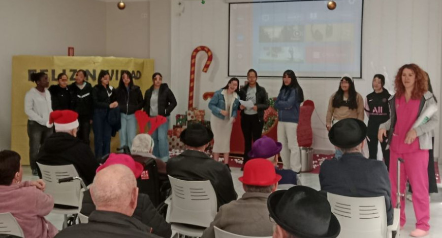 CONVIVENCIA INTERGENERACIONAL EN NAVIDAD